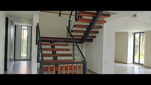 Casa de 4 alcobas en venta en Aposentos, Sopó, 400 m² · foto 3 de 21