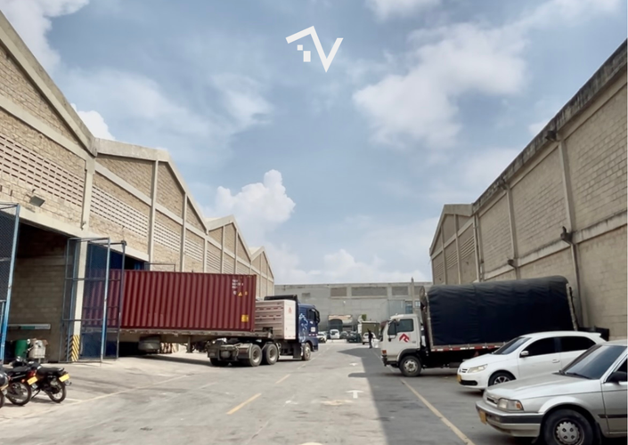 Bodega en venta en Base Naval, Barranquilla, 987 m² · foto 2 de 6