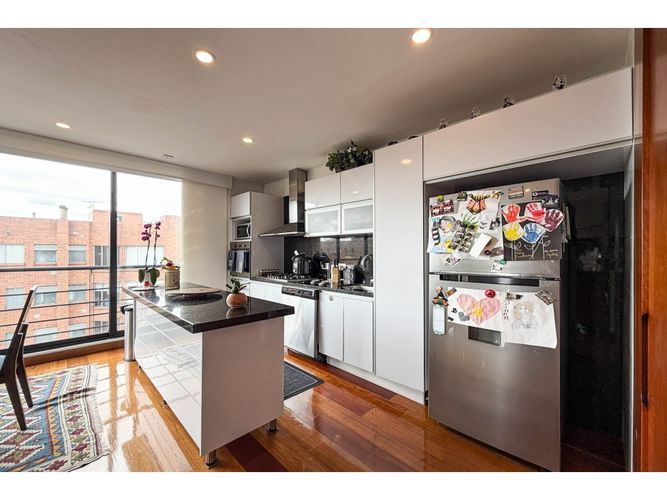 Apartamento en venta en Santa Barbara, Bogotá · foto 2 de 16