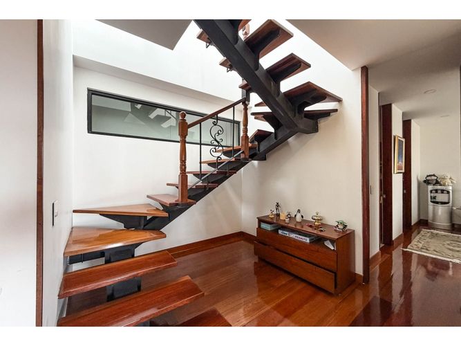 Apartamento en venta en Santa Barbara, Bogotá · foto 13 de 16
