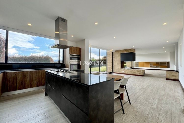 Casa de 4 alcobas en arriendo en Yerbabuena, Sopó, 500 m² · foto 6 de 24
