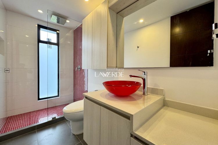 Casa de 4 alcobas en arriendo en Yerbabuena, Sopó, 500 m² · foto 23 de 24