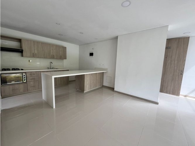 Apartamento de 3 alcobas en venta en Vallano, Medellín, 94 m² · foto 3 de 24