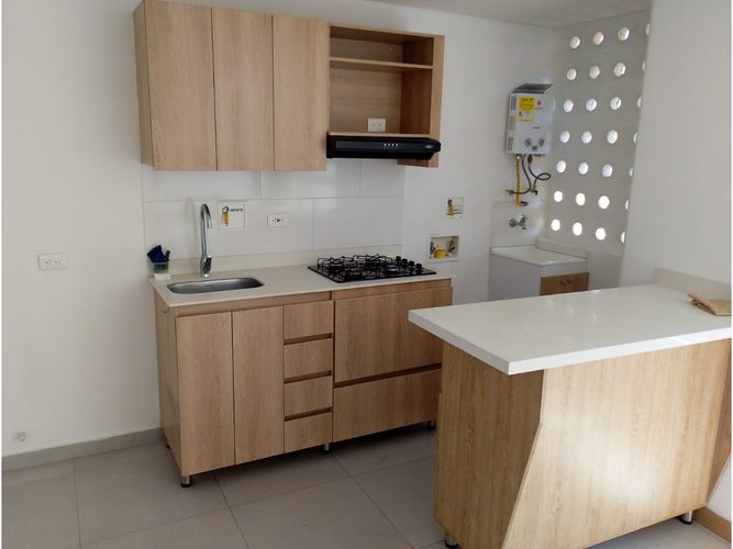 Apartaestudio en venta en Bombona No.1, Medellín, 37 m² · foto 9 de 12