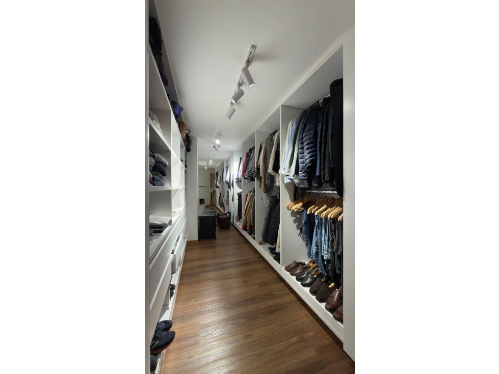 Apartamento en venta en Chicó Navarra, Bogotá · foto 12 de 15