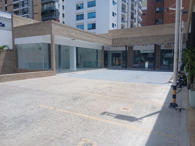 Local en arriendo en Altos Del Prado, Barranquilla, 40 m² · foto 3 de 3
