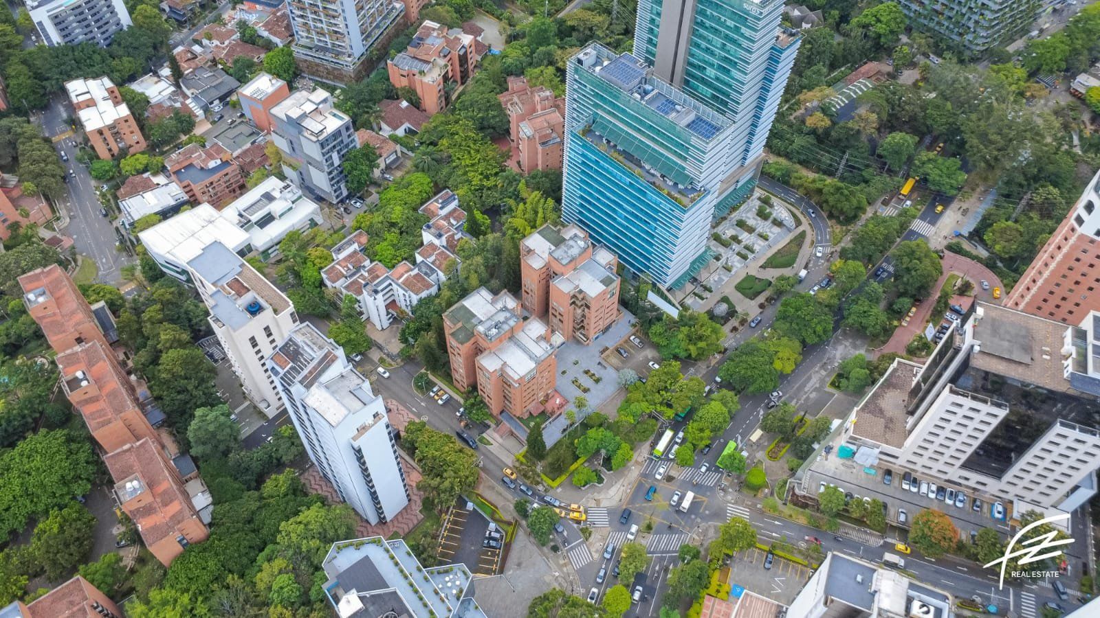 Apartamento en venta en El Poblado, Medellín · foto 20 de 20