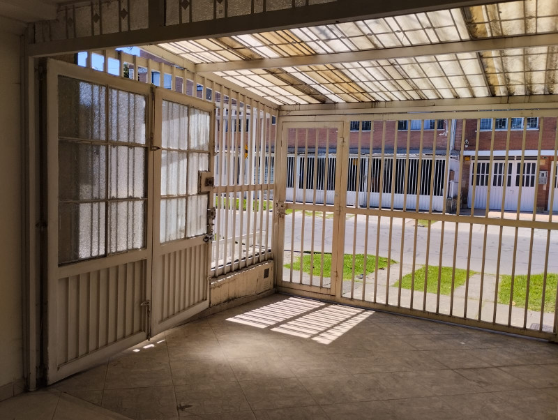 Casa en venta en Barrios Unidos, Bogotá · foto 4 de 24