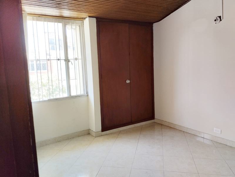 Casa en venta en Barrios Unidos, Bogotá · foto 9 de 24