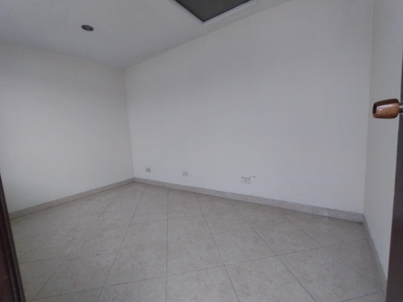 Casa en venta en Barrios Unidos, Bogotá · foto 17 de 24