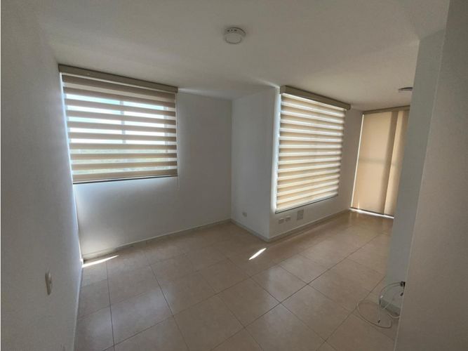 Apartamento en venta en Conjunto Residencial Valparaiso Ciudad Bochalema, Cali · foto 3 de 24