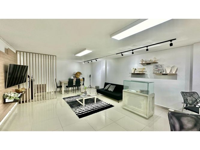 Edificio en venta en Alameda, Cali, 510 m² · foto 7 de 19