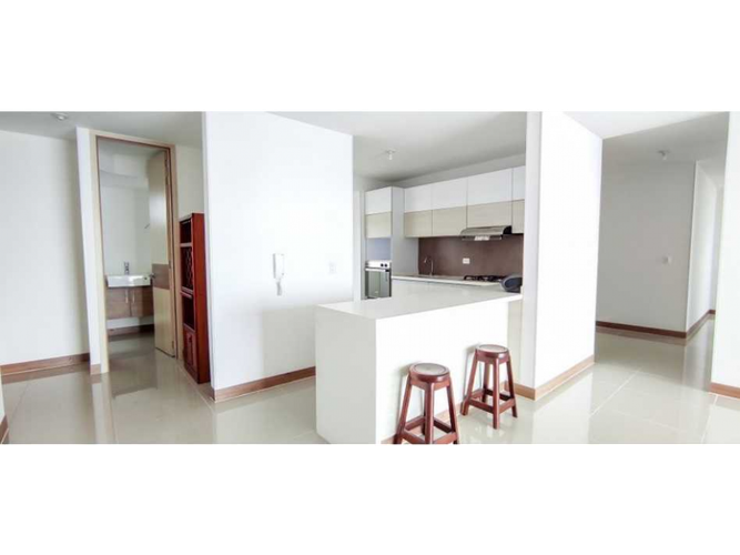Apartamento de 4 alcobas en venta en El Cabuyal, Cali, 132 m² · foto 4 de 24