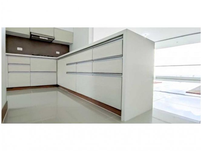 Apartamento de 4 alcobas en venta en El Cabuyal, Cali, 132 m² · foto 8 de 24