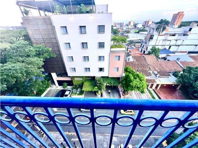 Apartamento de 3 alcobas en venta en Ciudad Jardin, Cali, 84 m² · foto 3 de 24