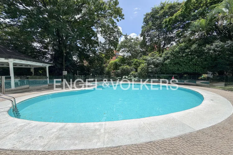 Apartamento de 3 alcobas en venta en Patio Bonito, Medellín, 307 m² · foto 20 de 24