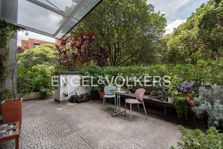 Apartamento de 3 alcobas en venta en Patio Bonito, Medellín, 307 m² · foto 16 de 24