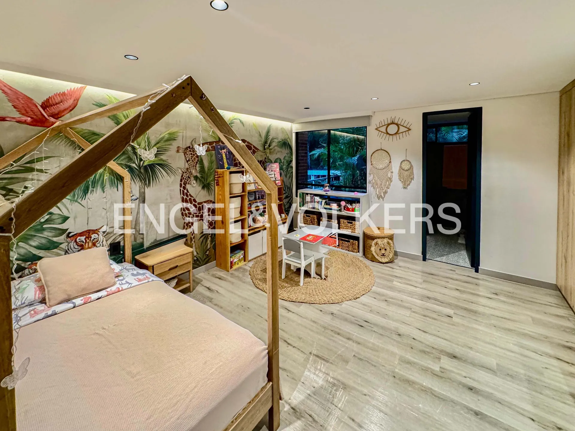Apartamento en venta en Altos Del Poblado, Medellín · foto 9 de 10