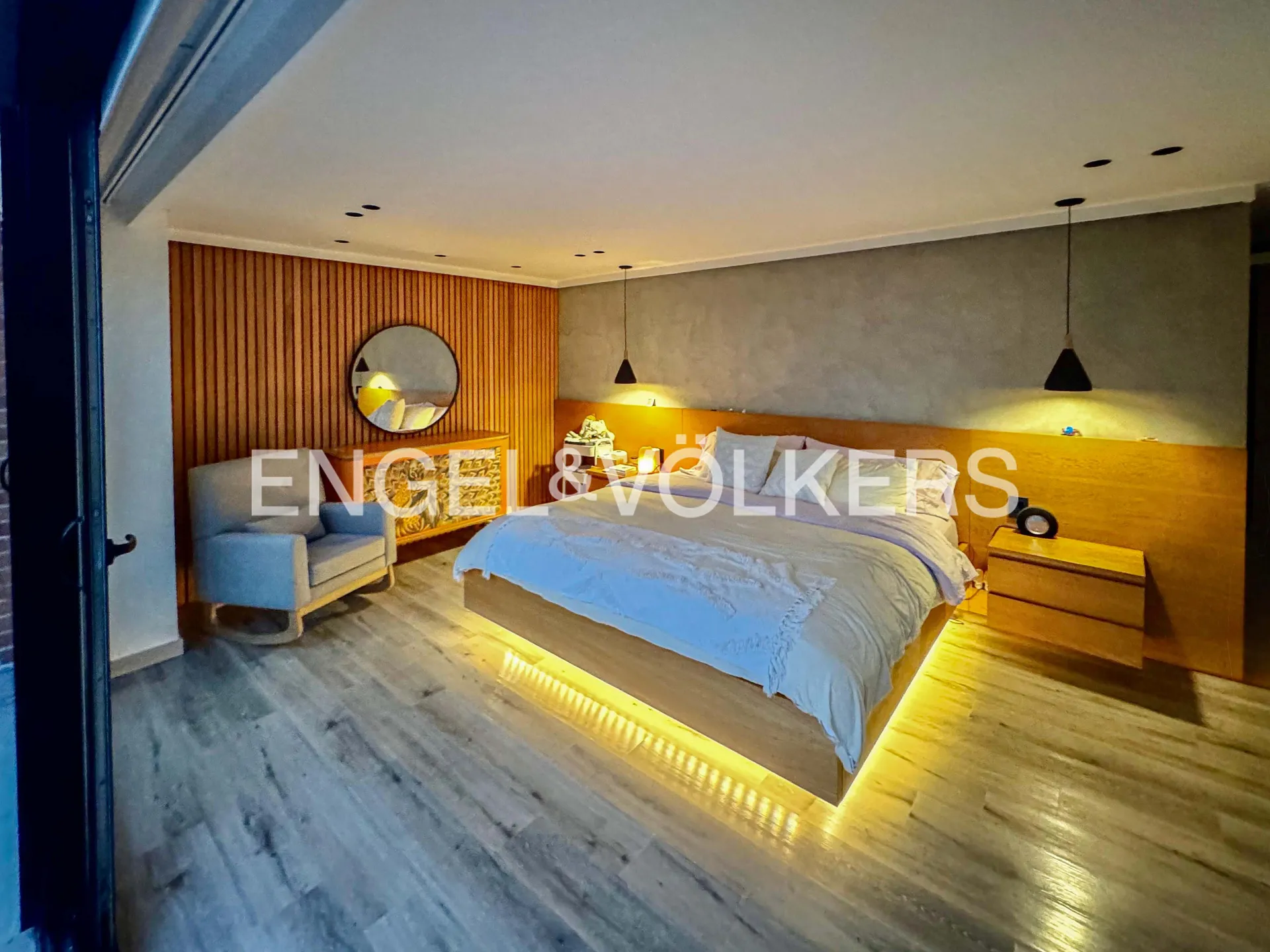Apartamento en venta en Altos Del Poblado, Medellín · foto 8 de 10