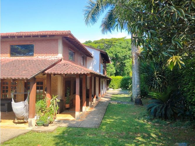Casa de 6 alcobas en venta en La Morada, Jamundí, 500 m² · foto 3 de 24