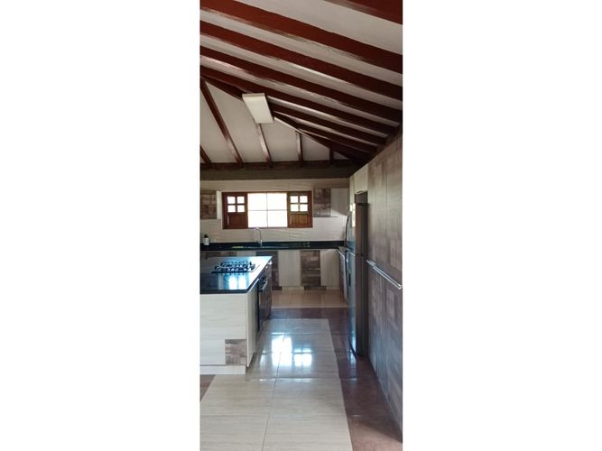 Casa de 6 alcobas en venta en La Morada, Jamundí, 500 m² · foto 13 de 24