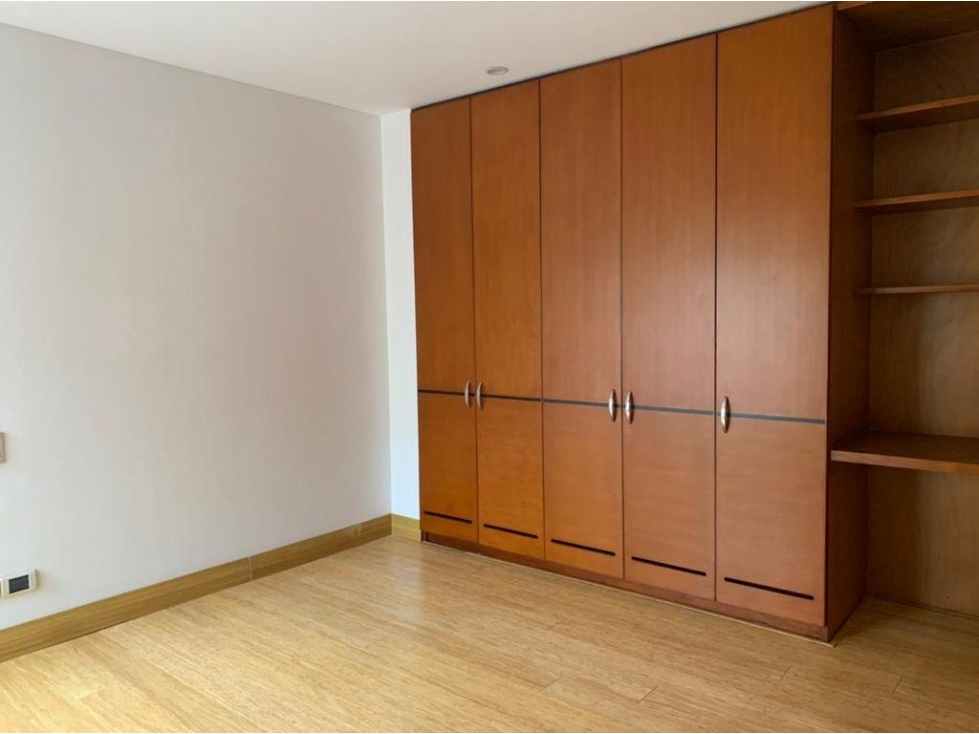 Apartamento en venta en Bella Suiza, Bogotá · foto 5 de 16