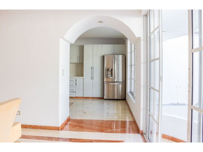 Casa de 7 alcobas en venta en El Ingenio, Cali, 500 m² · foto 6 de 24