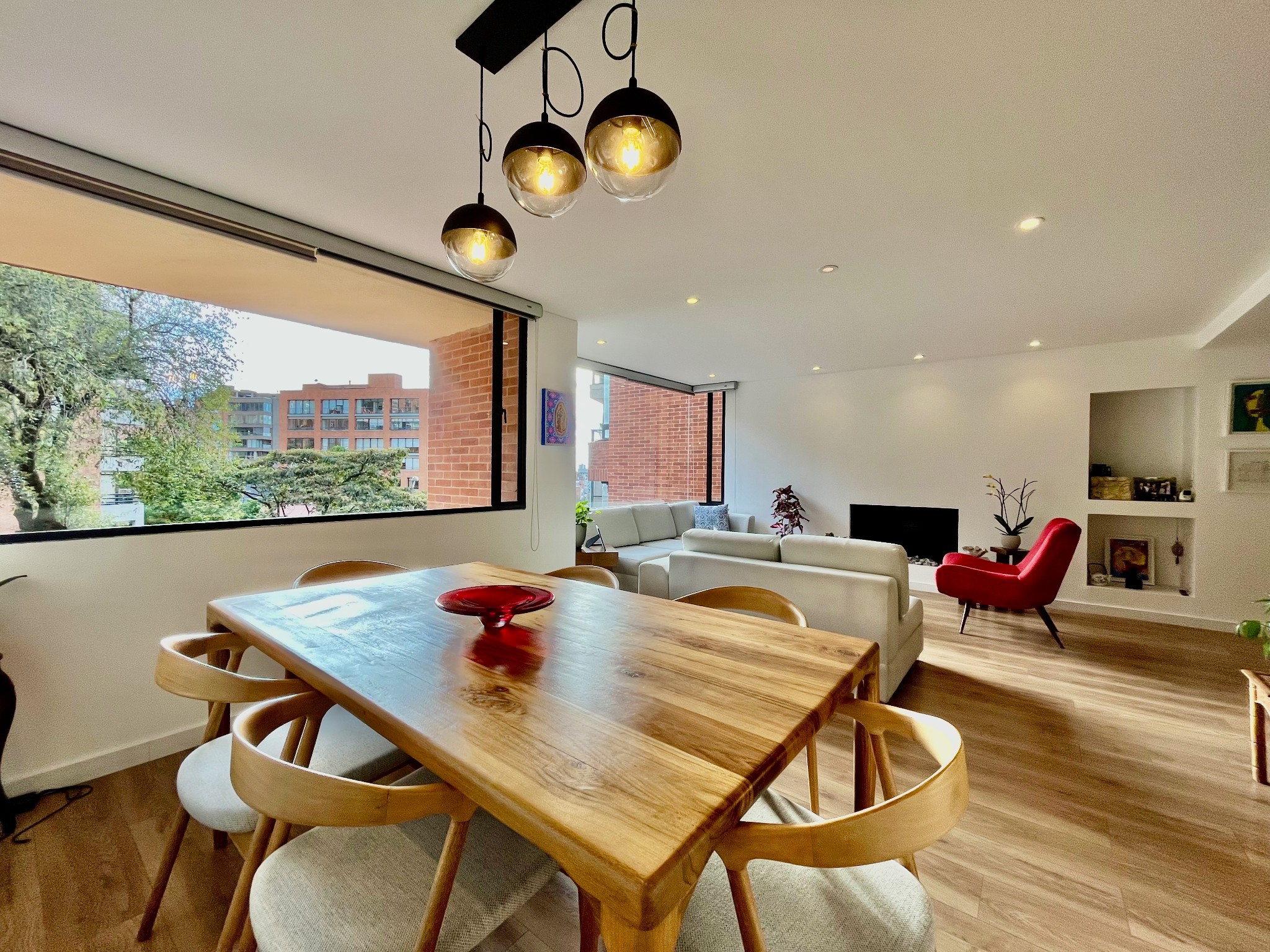 Apartamento en venta en Los Rosales, Bogotá · foto 4 de 21