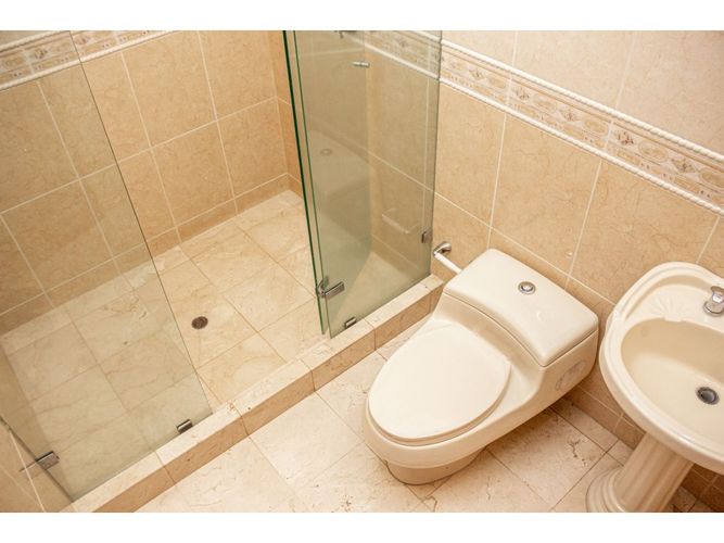 Casa de 7 alcobas en venta en El Ingenio, Cali, 500 m² · foto 24 de 24