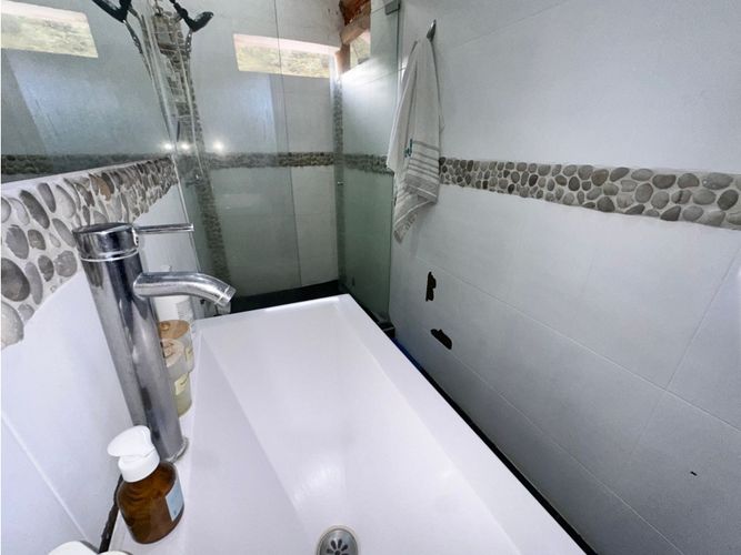 Casa de 9 alcobas en venta en Aguacatal, Cali, 700 m² · foto 24 de 24