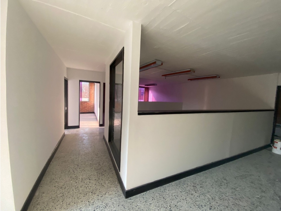 Bodega en venta en Troncal, Cali, 2210 m² · foto 12 de 12