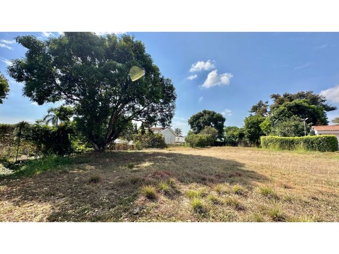 Lote en venta en Pance, Cali, 1079 m² · foto 2 de 10