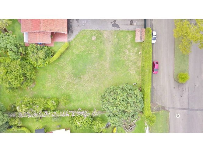 Lote en venta en Pance, Cali, 1079 m² · foto 3 de 10