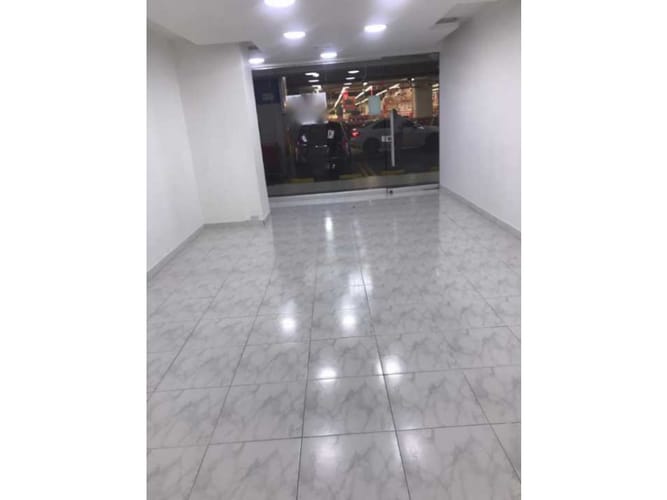 Local en venta en Unidad Residencial Santiago De Cali, Cali, 37 m² · foto 3 de 13