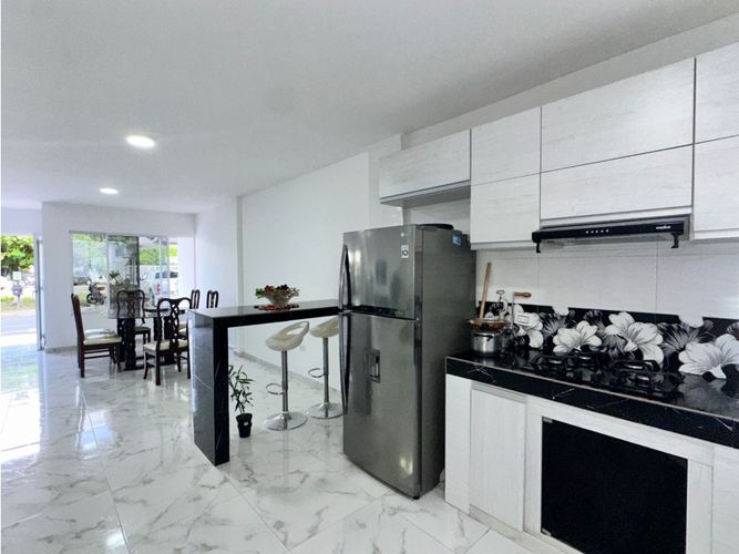 Casa de 5 alcobas en venta en Porerito, Jamundí, 360 m² · foto 4 de 24