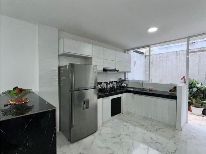Casa de 5 alcobas en venta en Porerito, Jamundí, 360 m² · foto 5 de 24