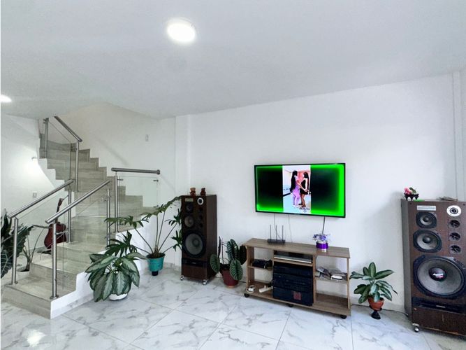 Casa de 5 alcobas en venta en Porerito, Jamundí, 360 m² · foto 8 de 24