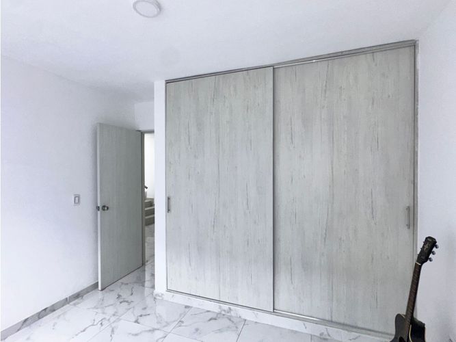 Casa de 5 alcobas en venta en Porerito, Jamundí, 360 m² · foto 9 de 24