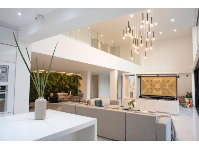 Casa de 5 alcobas en arriendo en Alfaguara, Jamundí, 800 m² · foto 14 de 19