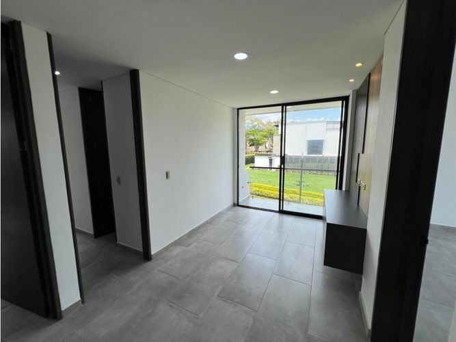 Casa de 4 alcobas en venta en Las Mercedes, Jamundí, 309 m² · foto 12 de 24