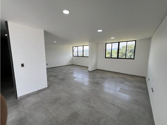 Casa de 4 alcobas en venta en Las Mercedes, Jamundí, 309 m² · foto 13 de 24
