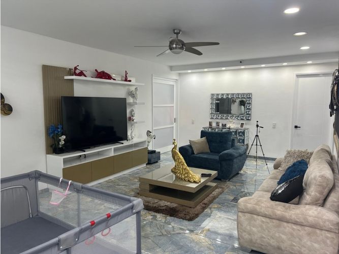 Casa de 6 alcobas en venta en Las Mercedes, Jamundí, 1400 m² · foto 5 de 24