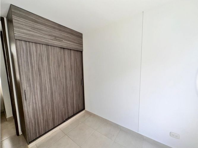 Apartamento de 3 alcobas en venta en Cr. Los Naranjos, Jamundí, 65 m² · foto 10 de 24