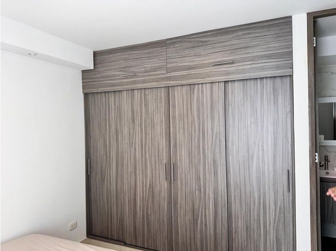 Apartamento de 3 alcobas en venta en Cr. Los Naranjos, Jamundí, 65 m² · foto 11 de 24