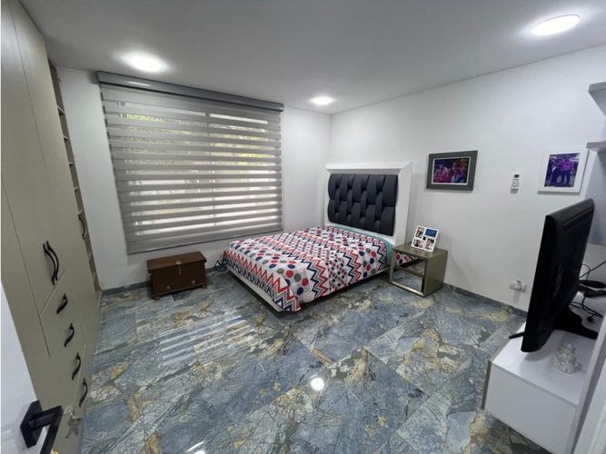 Casa de 6 alcobas en venta en Las Mercedes, Jamundí, 1400 m² · foto 11 de 24