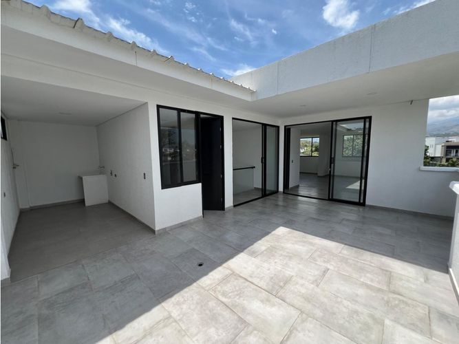 Casa de 4 alcobas en venta en Las Mercedes, Jamundí, 309 m² · foto 24 de 24