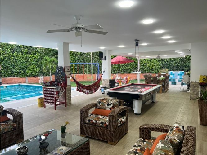 Casa de 6 alcobas en venta en Las Mercedes, Jamundí, 1400 m² · foto 15 de 24