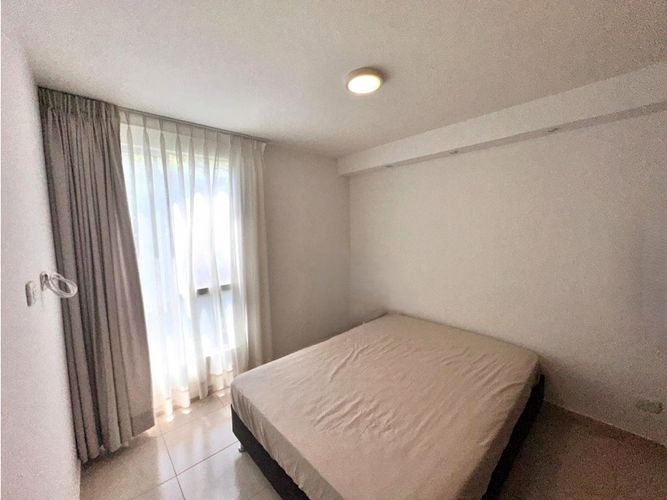Apartamento de 3 alcobas en venta en Cr. Los Naranjos, Jamundí, 65 m² · foto 16 de 24