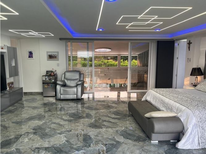 Casa de 6 alcobas en venta en Las Mercedes, Jamundí, 1400 m² · foto 23 de 24