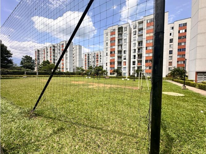 Apartamento de 3 alcobas en venta en Cr. Los Naranjos, Jamundí, 65 m² · foto 23 de 24